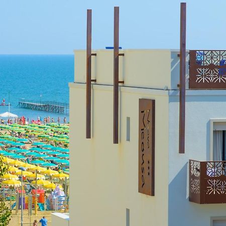 Hotel Nuova Medusa Ріміні Екстер'єр фото