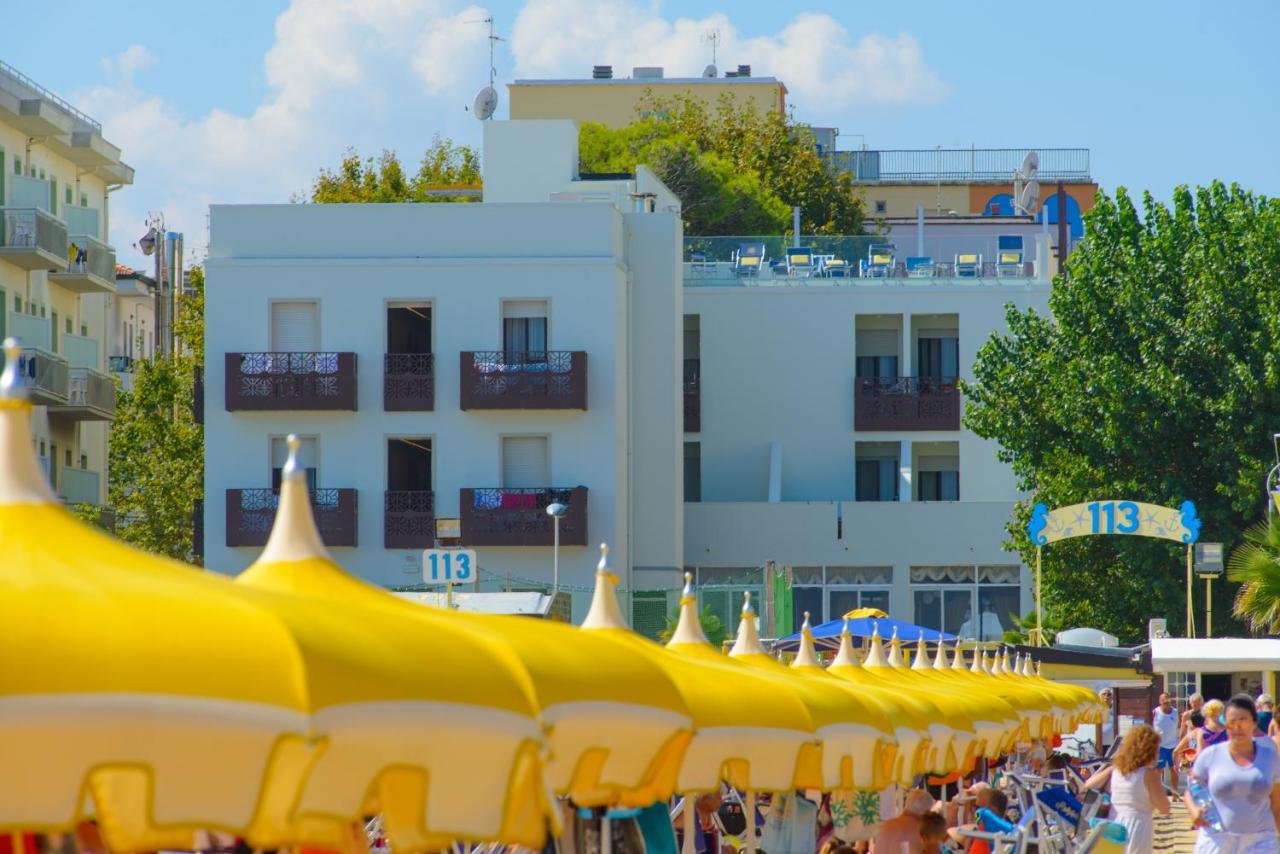 Hotel Nuova Medusa Ріміні Екстер'єр фото